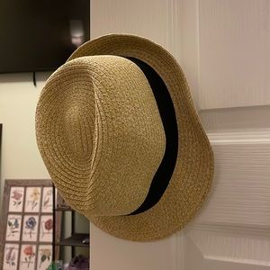 Woman’s fedora